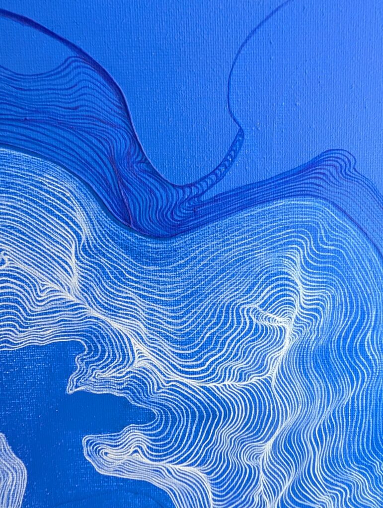 Close-up on a blue painting by Ilayda Mercankaya, focusing on the bending white and blue organic line art.
